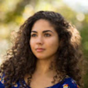 Meet your Posher, Leila